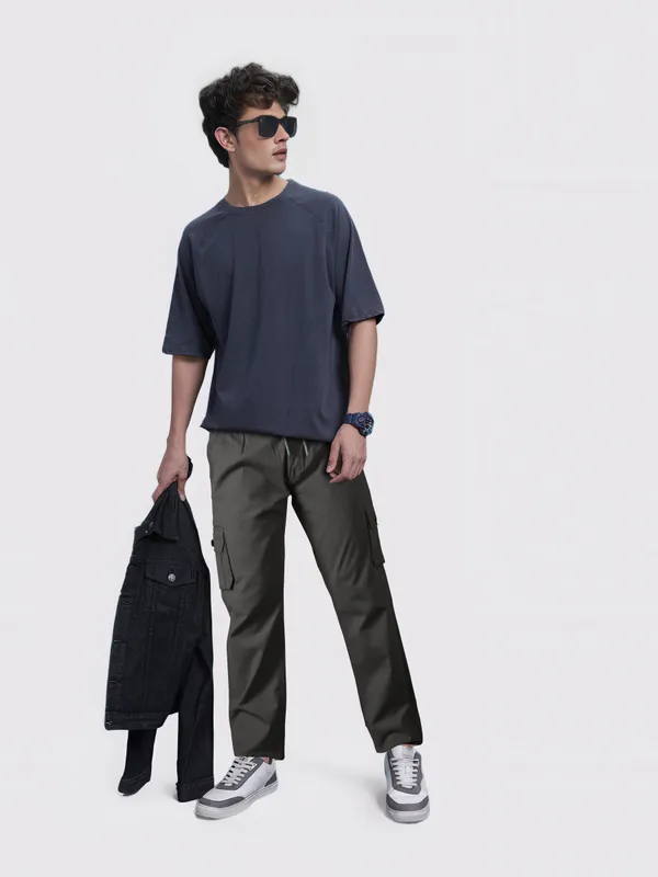 Men's_Rlaxed_Fit_Cargo_By_Just_Black