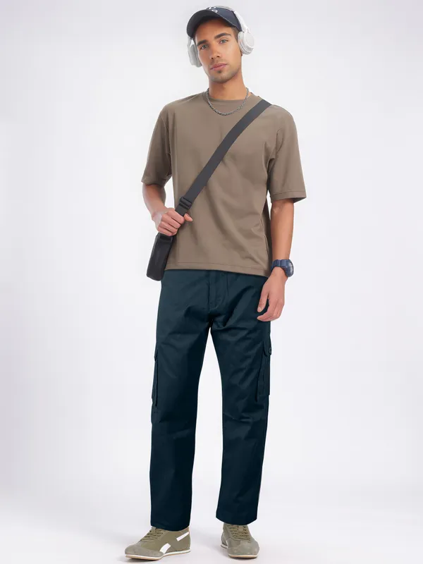 Men's_Rlaxed_Fit_Cargo_By_Just_Black