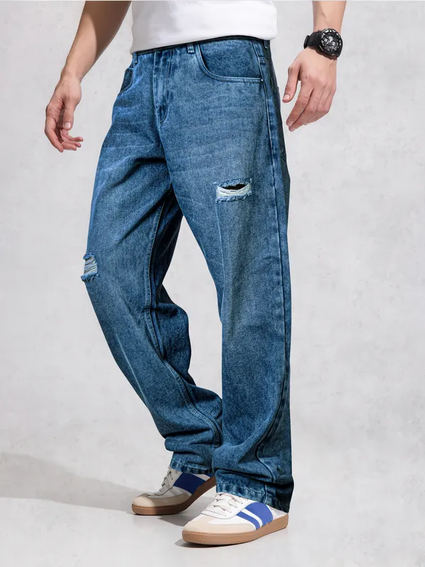 Men's_Loose_Fit_Jeans_By_Just_Black