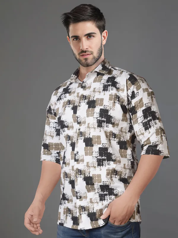 Stylish_Oversized_Men's_Shirts_by_Just_Black