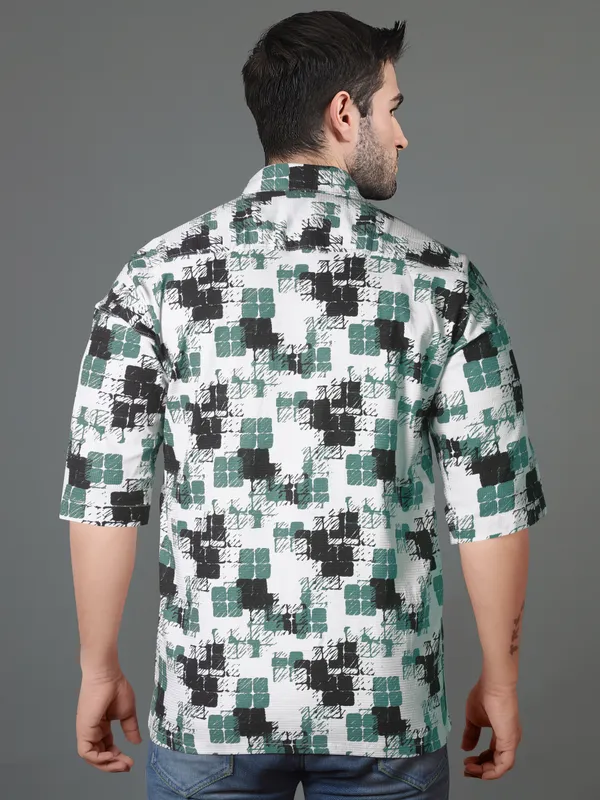 Weekend_Vibes_Men's_Shirts