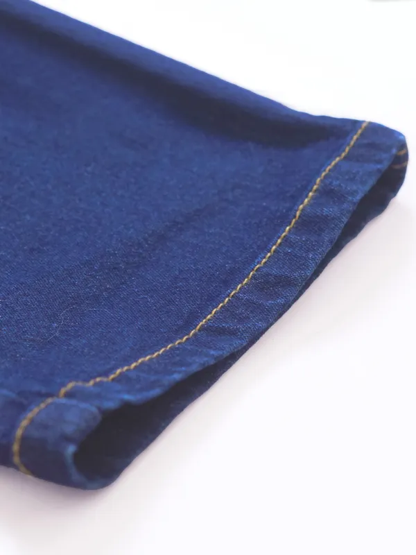 Jeans_That_Make_You_Feel_Amazing:_Plus_Size