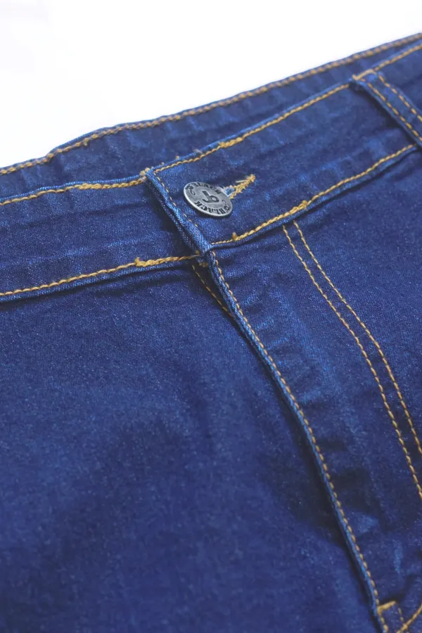 Jeans_That_Make_You_Feel_Amazing:_Plus_Size
