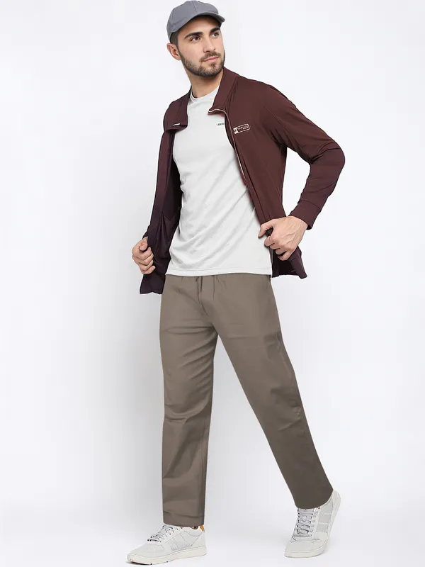 The_Airweave_Trouser:_Emphasizes_the_breathable_fabric.