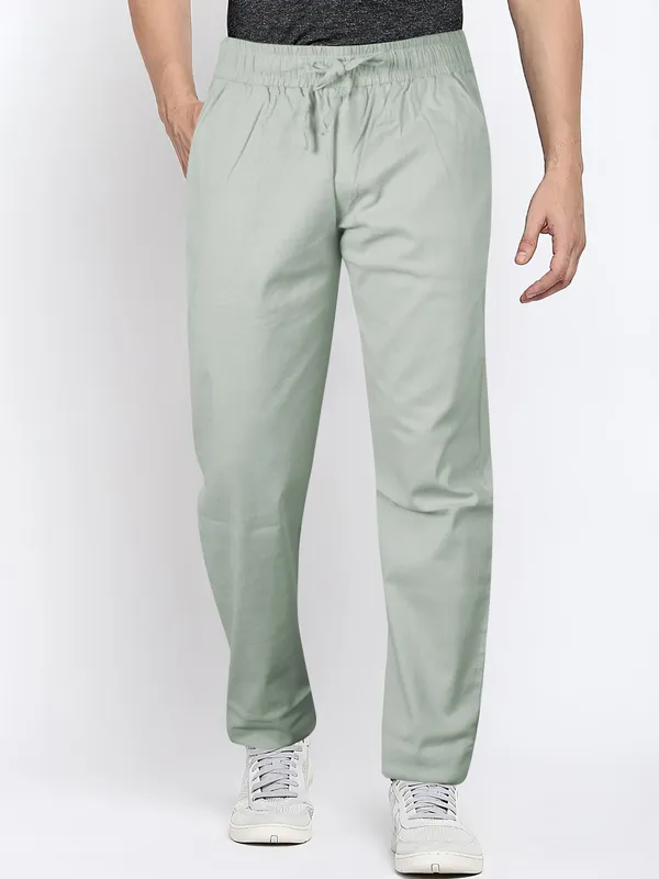 The_Solstice_Linen:_Evokes_light_and_warm_weather.