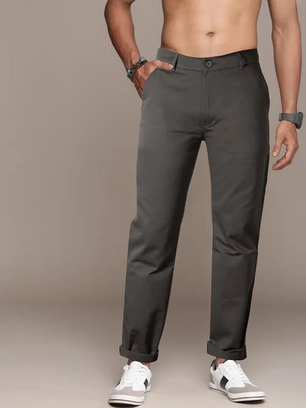 The_Defined_Fit_Trouser