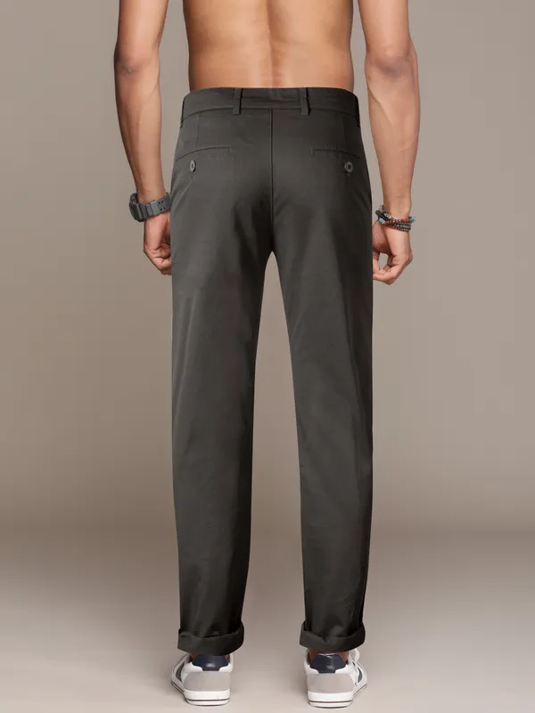 The_Defined_Fit_Trouser