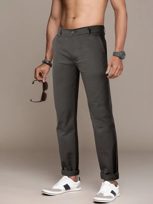 The_Defined_Fit_Trouser