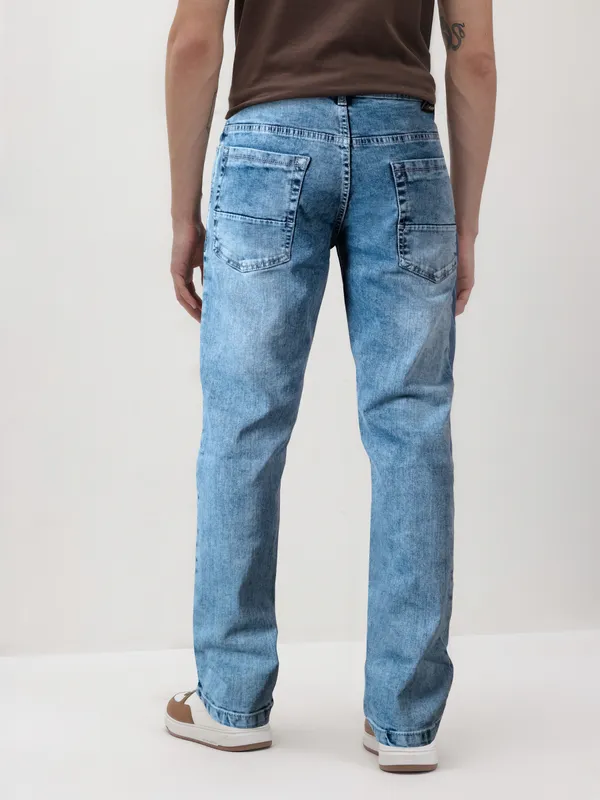 Men's_Straight_Fit_Jeans_For_Men