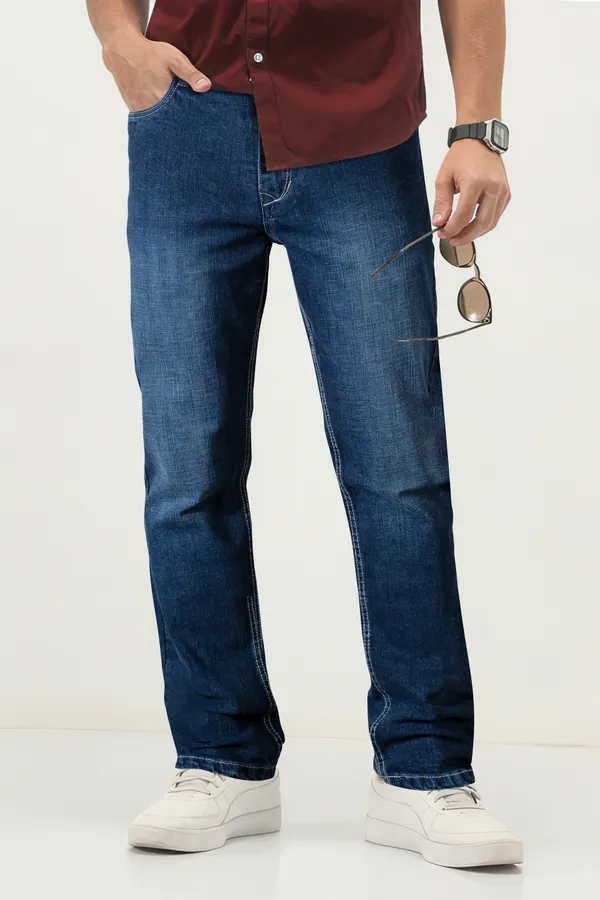 Men's_Straight_Fit_Jeans_By_Just_Black
