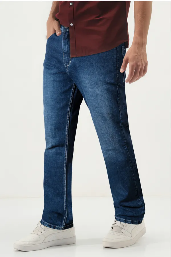 Men's_Straight_Fit_Jeans_By_Just_Black
