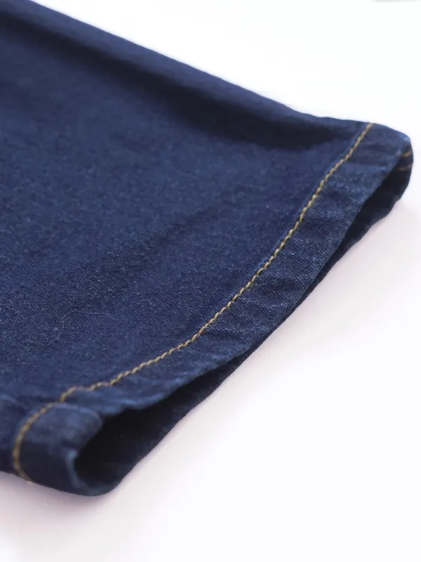 Unbelievably_Comfortable:_Plus_Size_Jeans