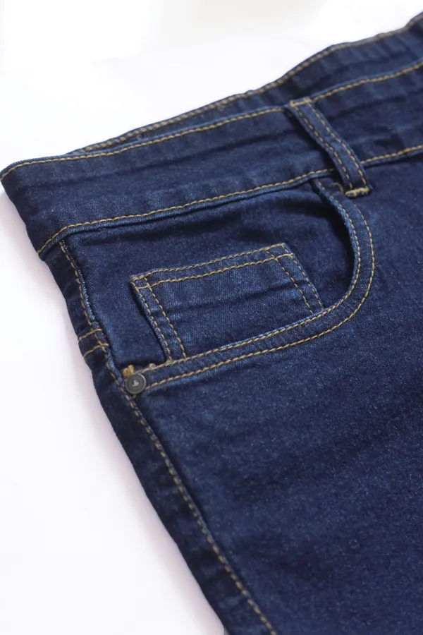 Unbelievably_Comfortable:_Plus_Size_Jeans