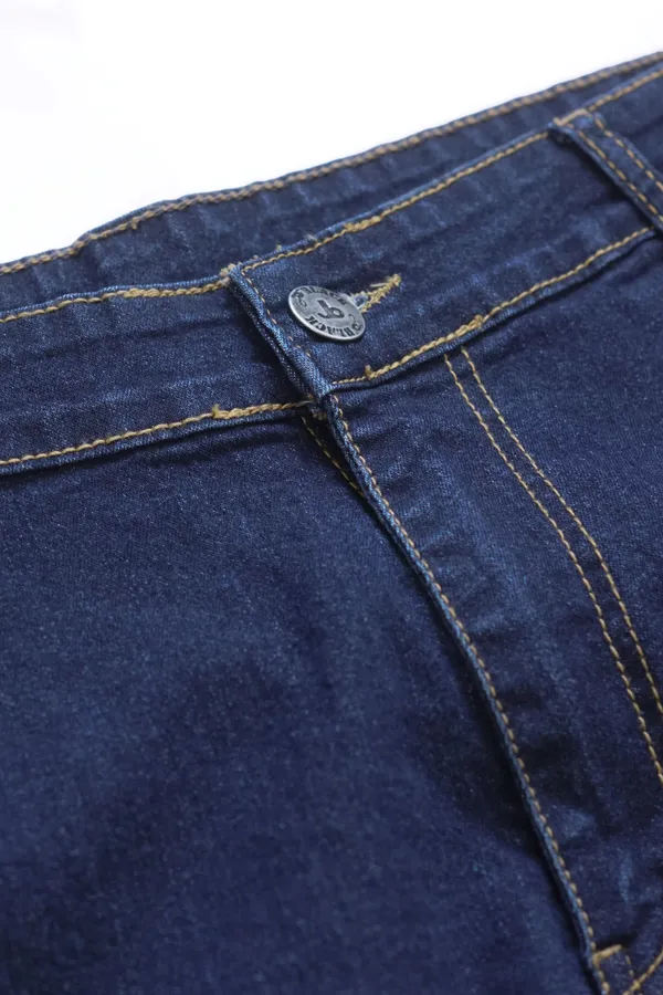 Unbelievably_Comfortable:_Plus_Size_Jeans