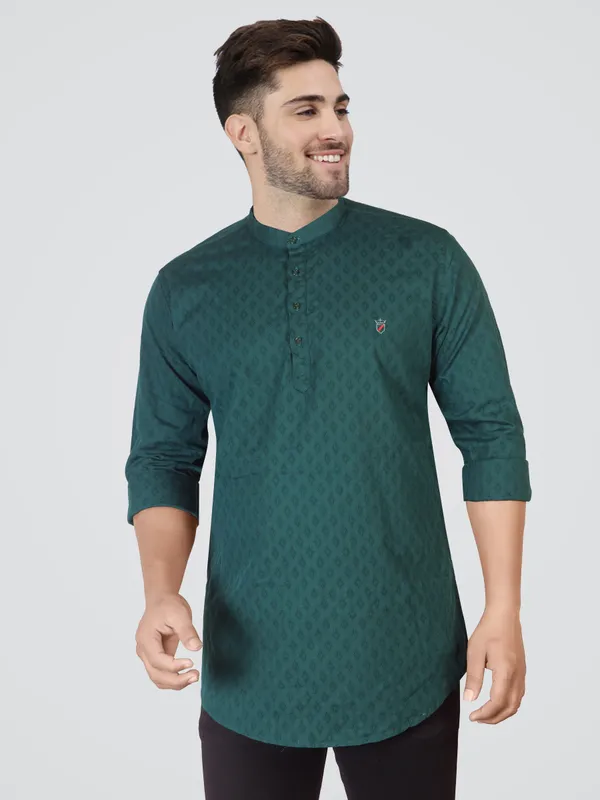 Minimalist_Kurta