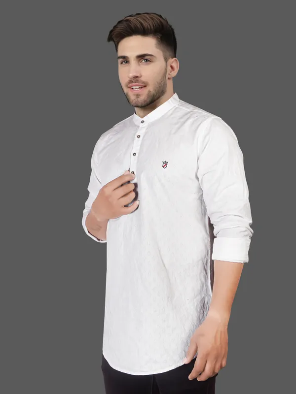 Effortless_Elegance_Kurta