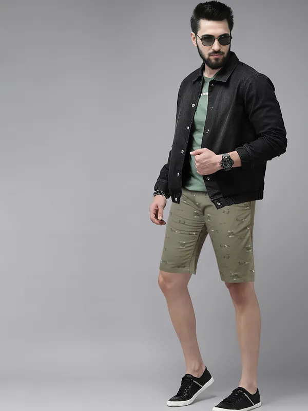 Adventure_Ready_Shorts_by_Just_Black