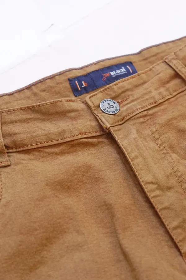 Beyond_Boundaries:_Plus_Size_Jeans