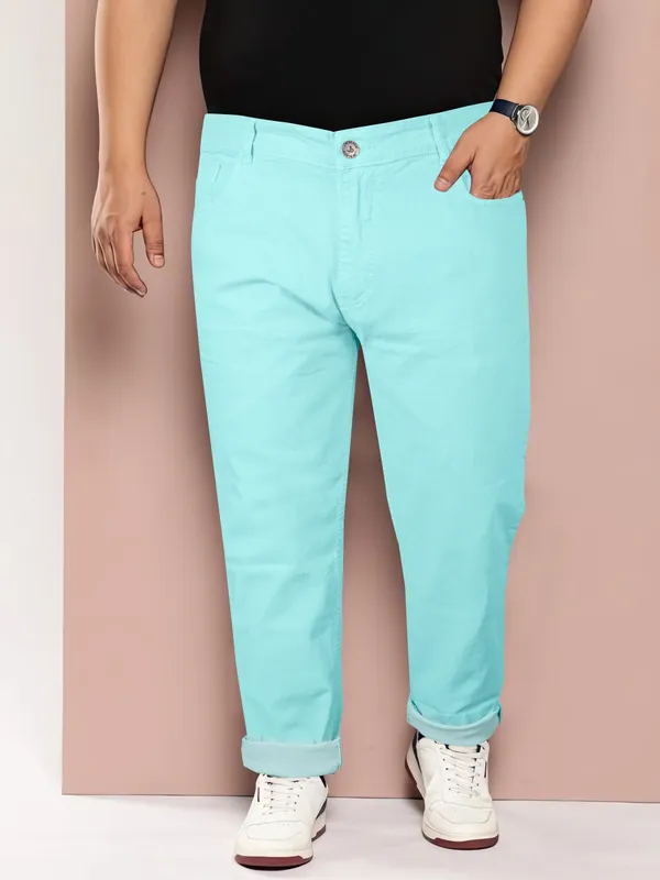 All-Day_Comfort,_All-Day_Style:_Plus_Size_Jeans