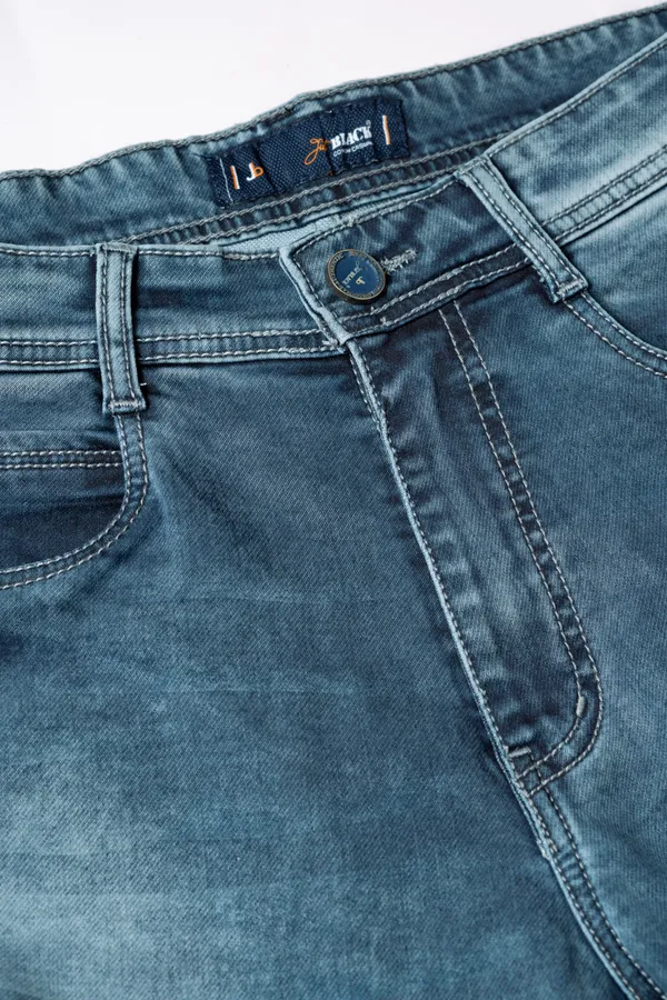 The_Coastal_Straight:_Implies_a_relaxed,_versatile_style.
