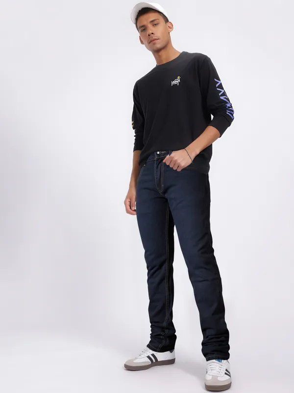 Men's_Relaxed_Fit_Jeans_For_Men