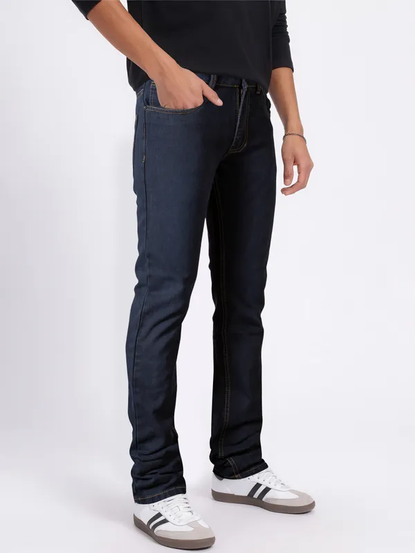 Men's_Relaxed_Fit_Jeans_For_Men