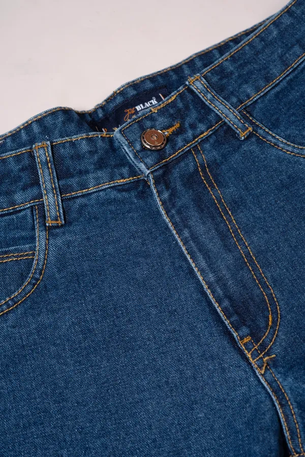 Men's_Relaxed_Fit_Jeans_For_Men