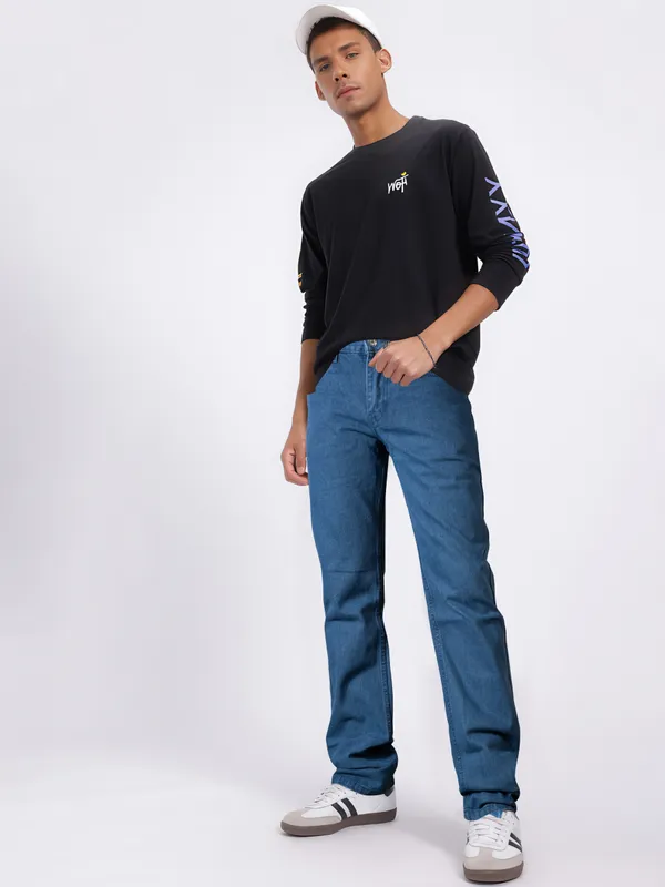 Men's_Relaxed_Fit_Jeans_For_Men