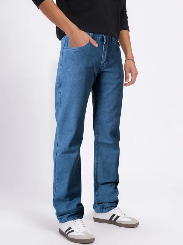 Men's_Relaxed_Fit_Jeans_For_Men
