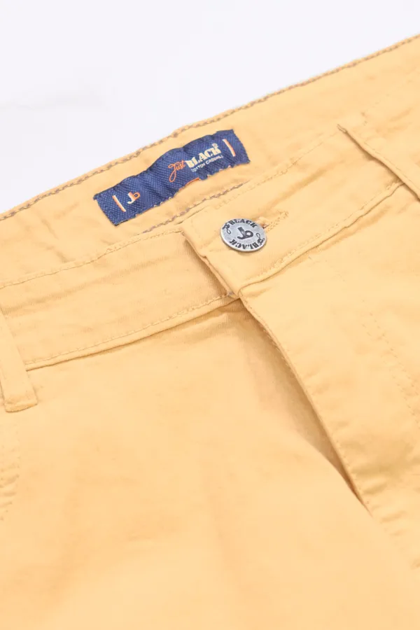 Redefining_Plus_Size_Denim:_Stylish_&_Comfortable