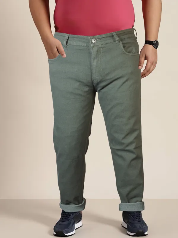 The_Perfect_Fit,_Every_Time:_Plus_Size_Jeans