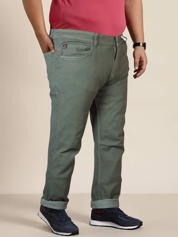 The_Perfect_Fit,_Every_Time:_Plus_Size_Jeans