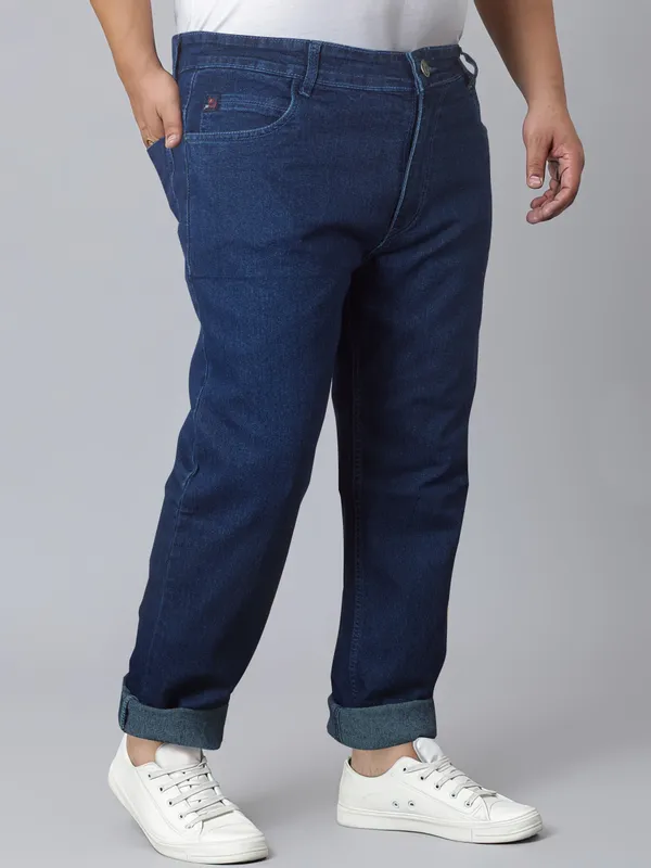 The_Plus_Size_Revolution:_Jeans_That_Empower