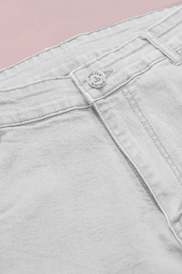 All-Day_Comfort,_All-Day_Style:_Plus_Size_Jeans