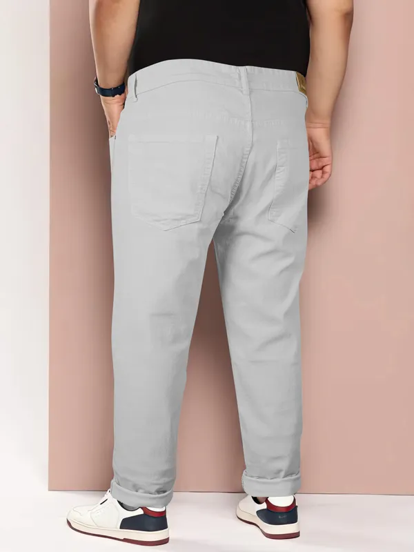 All-Day_Comfort,_All-Day_Style:_Plus_Size_Jeans