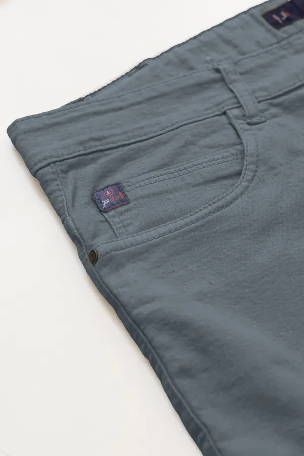 Designed_to_Move_With_You:_Plus_Size_Jeans