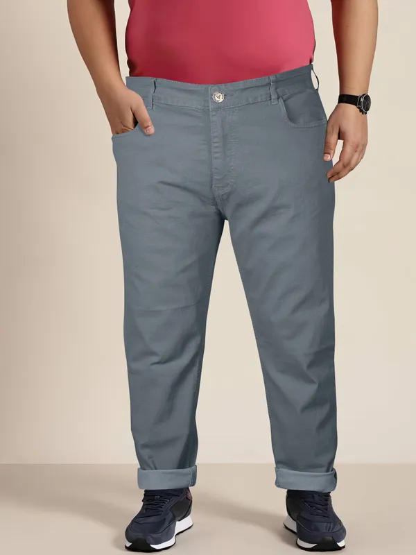 Designed_to_Move_With_You:_Plus_Size_Jeans