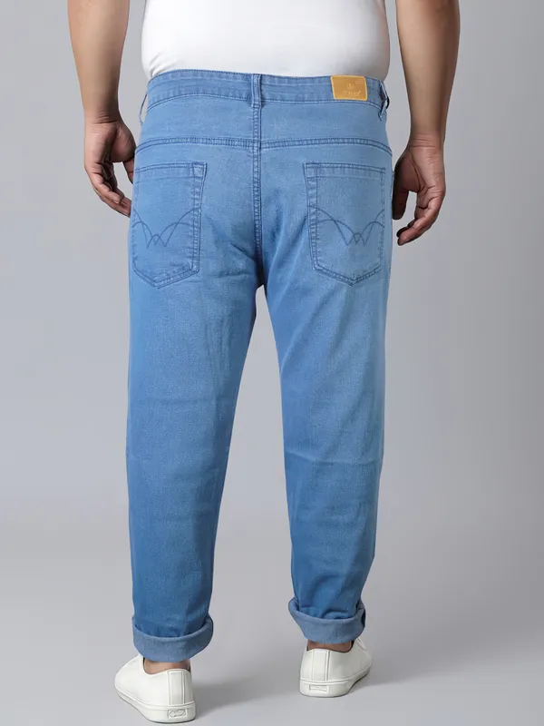 Made_for_Movement,_Made_for_You:_Plus_Size_Jeans