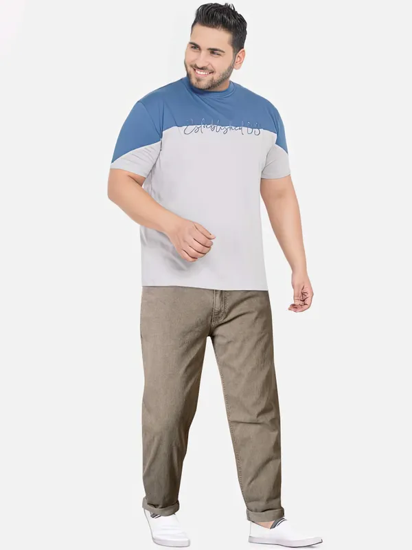 Designed_to_Move_With_You:_Plus_Size_Jeans