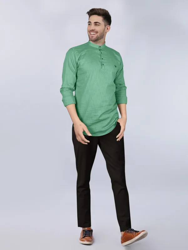 Men's_Green_Cotton_Full_Sleeve_Short_Kurta_Shirt_with_Mandarin_Collar