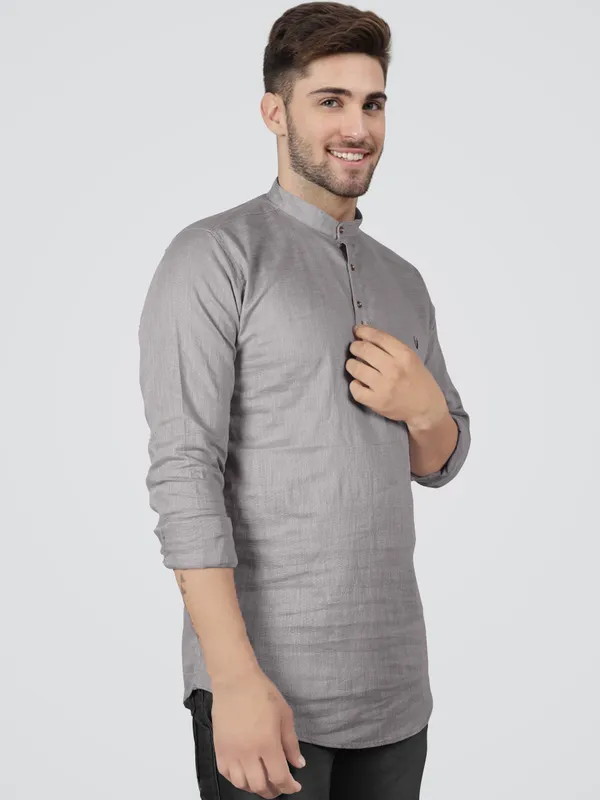Men's_Grey_Cotton_Full_Sleeve_Short_Kurta_Shirt_with_Mandarin_Collar