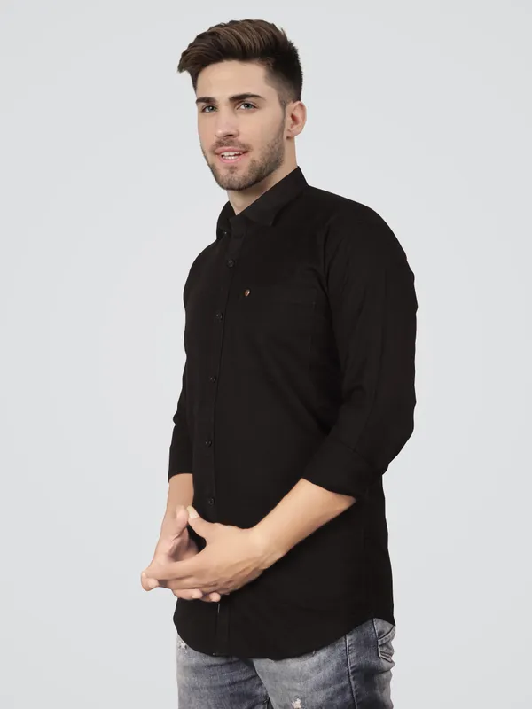 Men's_linen_shirts_by_Just_black