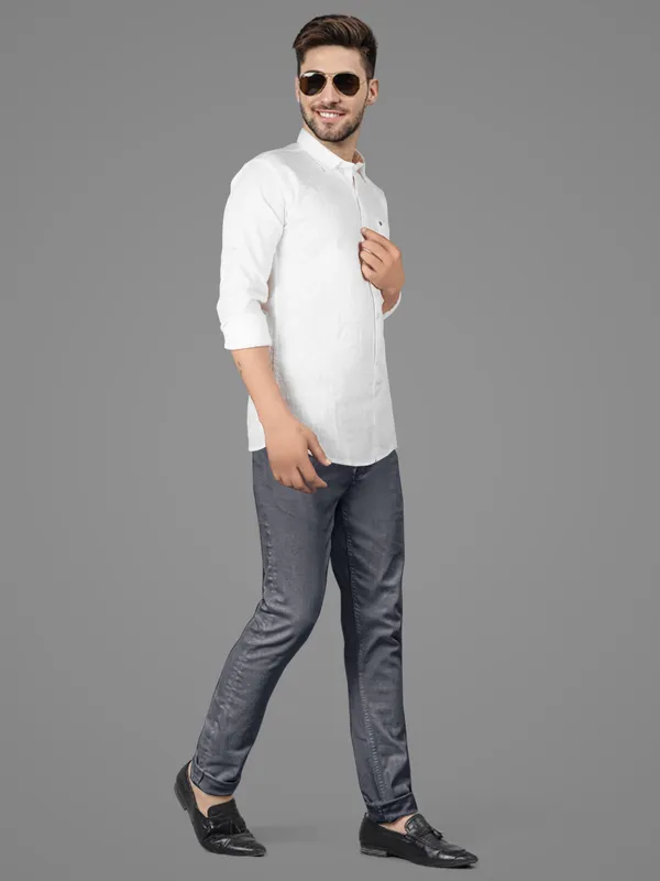 Men's_linen_shirts_by_Just_black