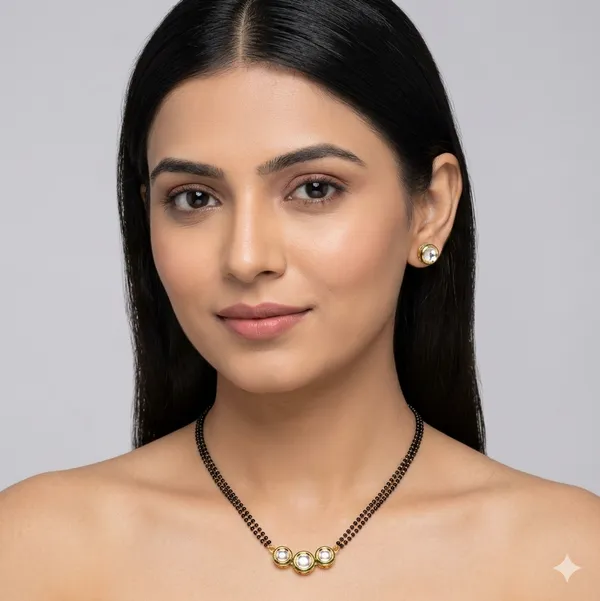 Minimal_Kundan_Polki_Mangalsutra_Set_with_Earrings