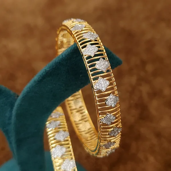 INTRICATE_DESIGN_DIAMOND_LOOK_GOLD_PLATED_BANGLES