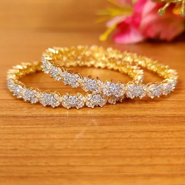 MARQUESE_DIAMOND_LOOK_GOLD_PLATED_BANGLES