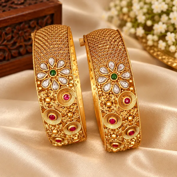 MULTICOLOUR__GOLD_LOOK_KUNDAN_POLKI_OPENABLE_BANGLES
