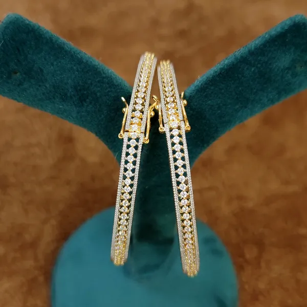 PREMIUM_SINGLE_LINE_DIAMOND_LOOK_SLEEK_OPENABLE_BANGLES