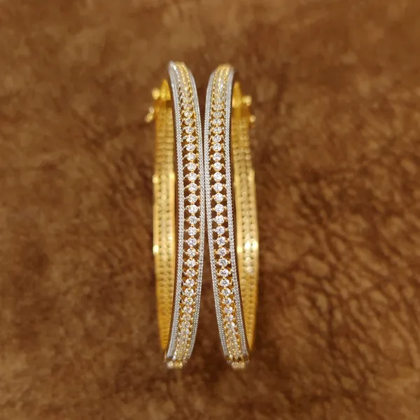 PREMIUM_SINGLE_LINE_DIAMOND_LOOK_SLEEK_OPENABLE_BANGLES