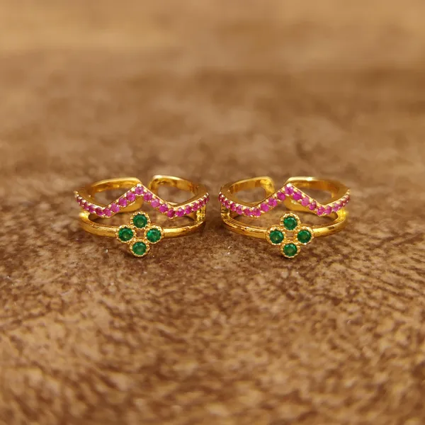RUBY_&_EMERALD_GOLD_PLATED_TOE_RINGS